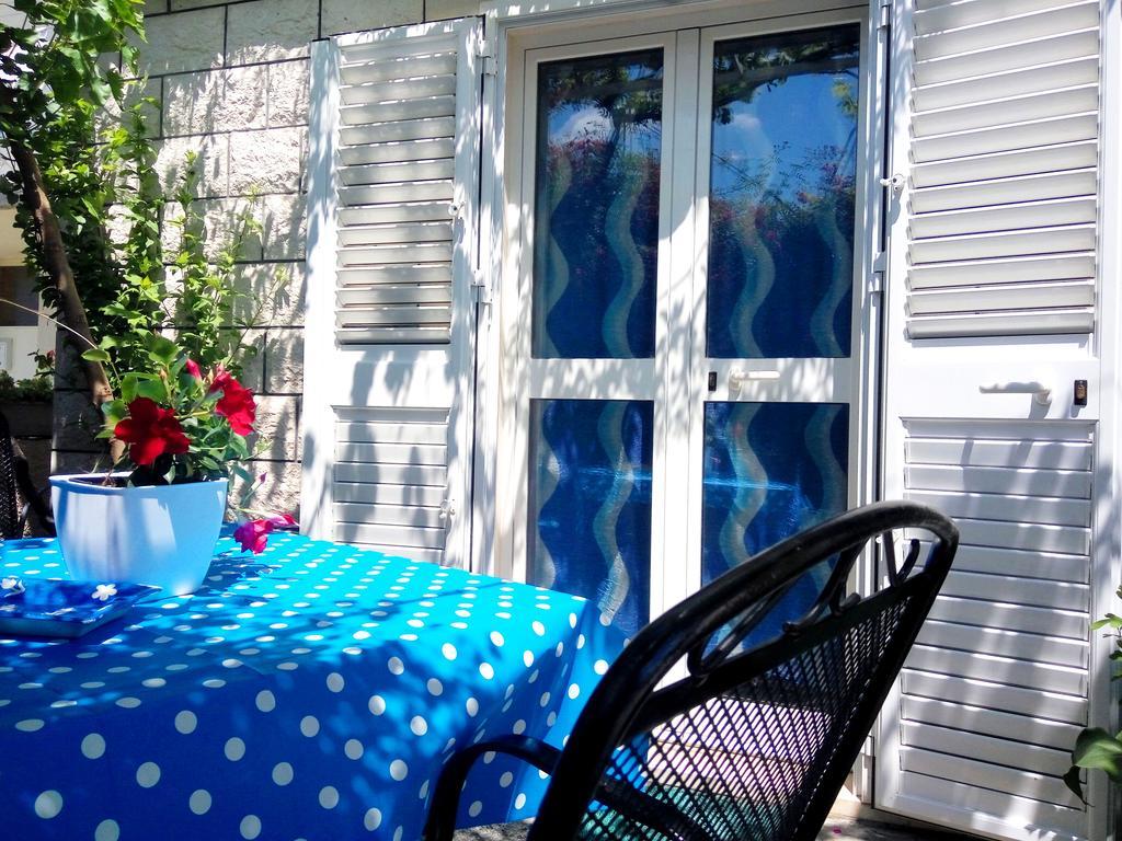 Guest House Kate Mlini Exterior foto